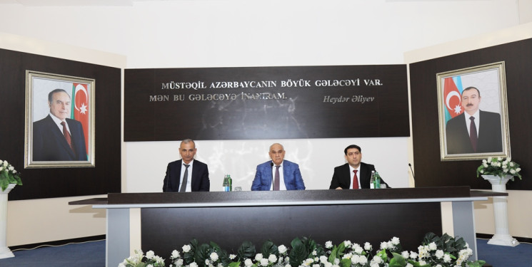 Zərdab rayonu üzrə 2025-2026-cı tədris ilində Respublika Fənn Olimpiadalarında uğur qazanan və ali məktəblərə yüksək nəticələrlə qəbul olan tələbələrlə  görüş keçirilib